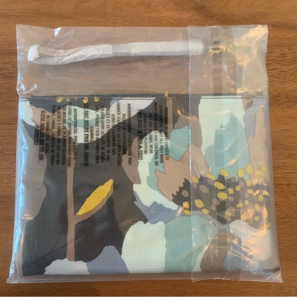 NWT Fossil Small Wristlet Wallet Pouch - Picture 2 of 4